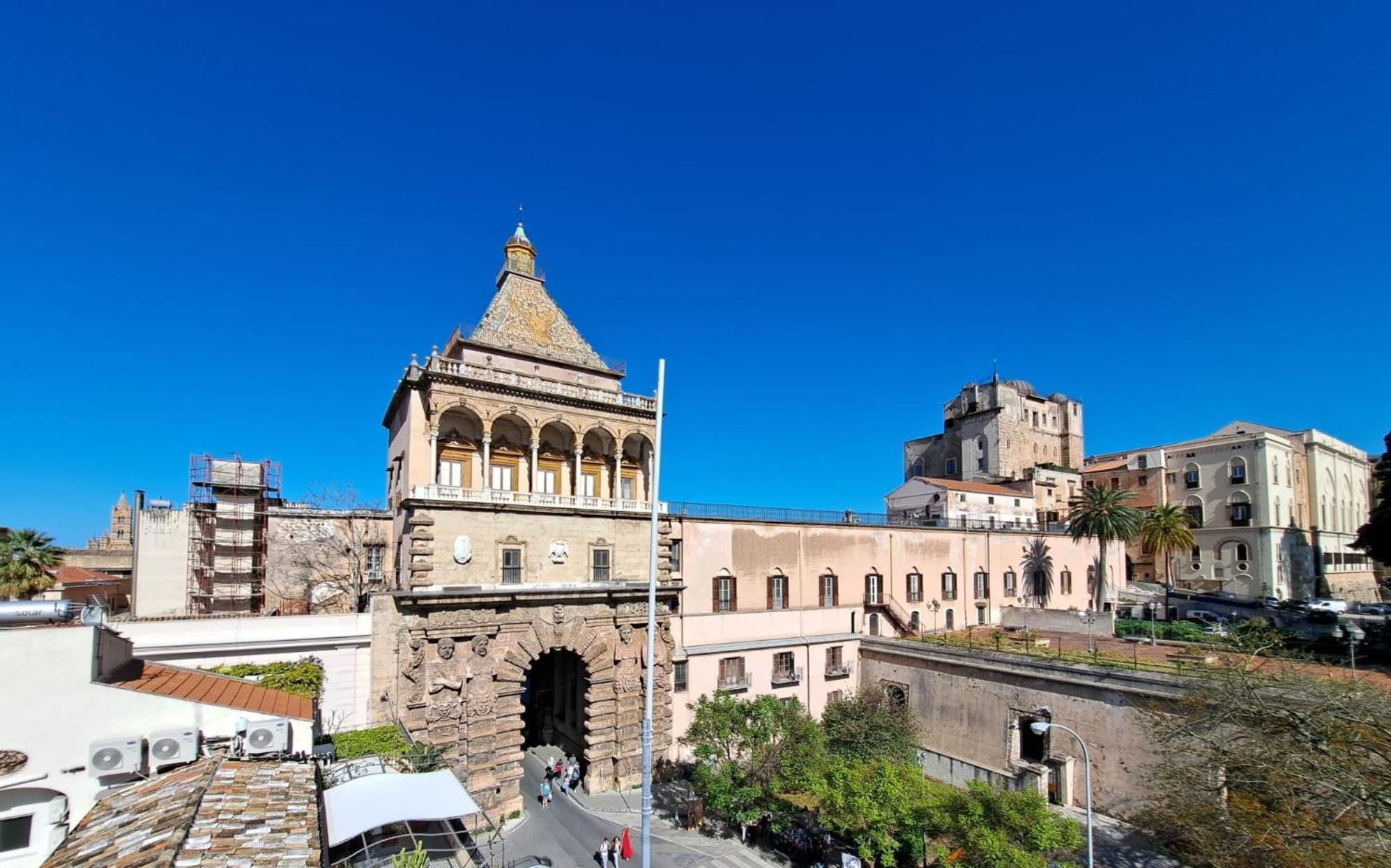 La Porta Dei Mori Appartement Palermo Buitenkant foto